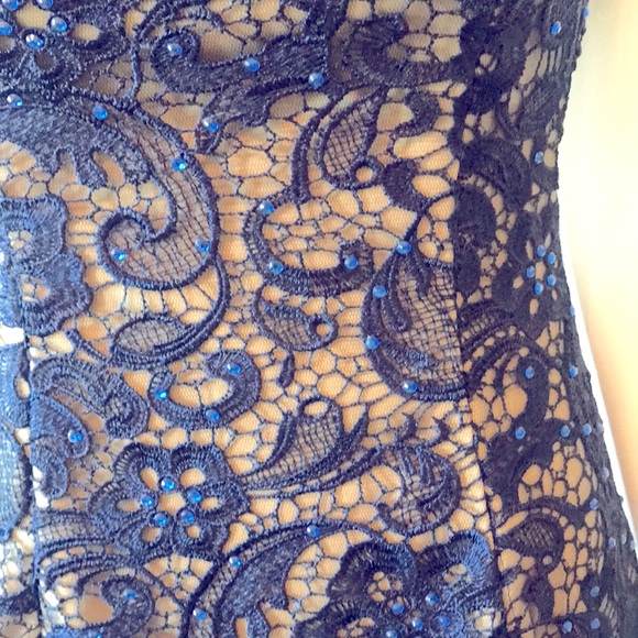 Worn once to Prom. Good Condition. - Picture 4 of 6